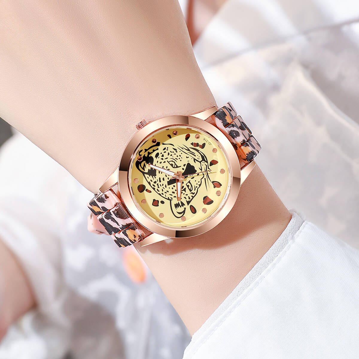 2 шт./компл., модные женские ч – обзор и цена Silicone Band Women